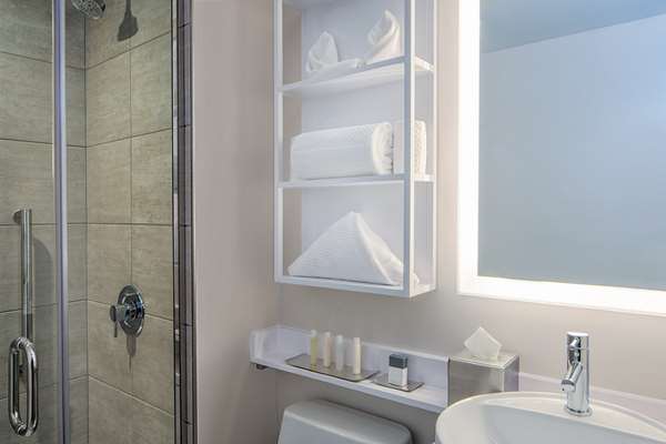  - DoubleTree by Hilton Hotel Times Square West New York City