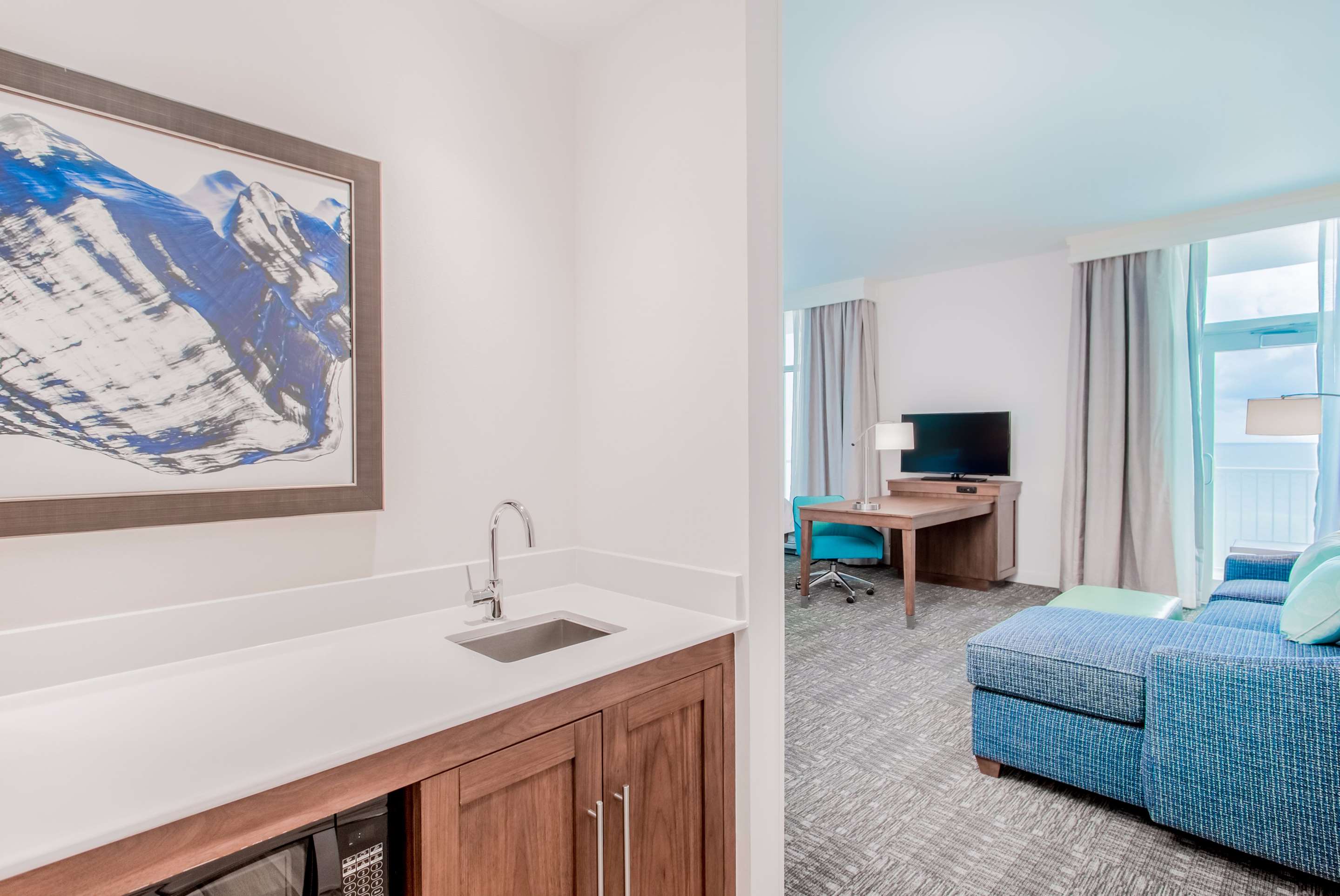 Guest room