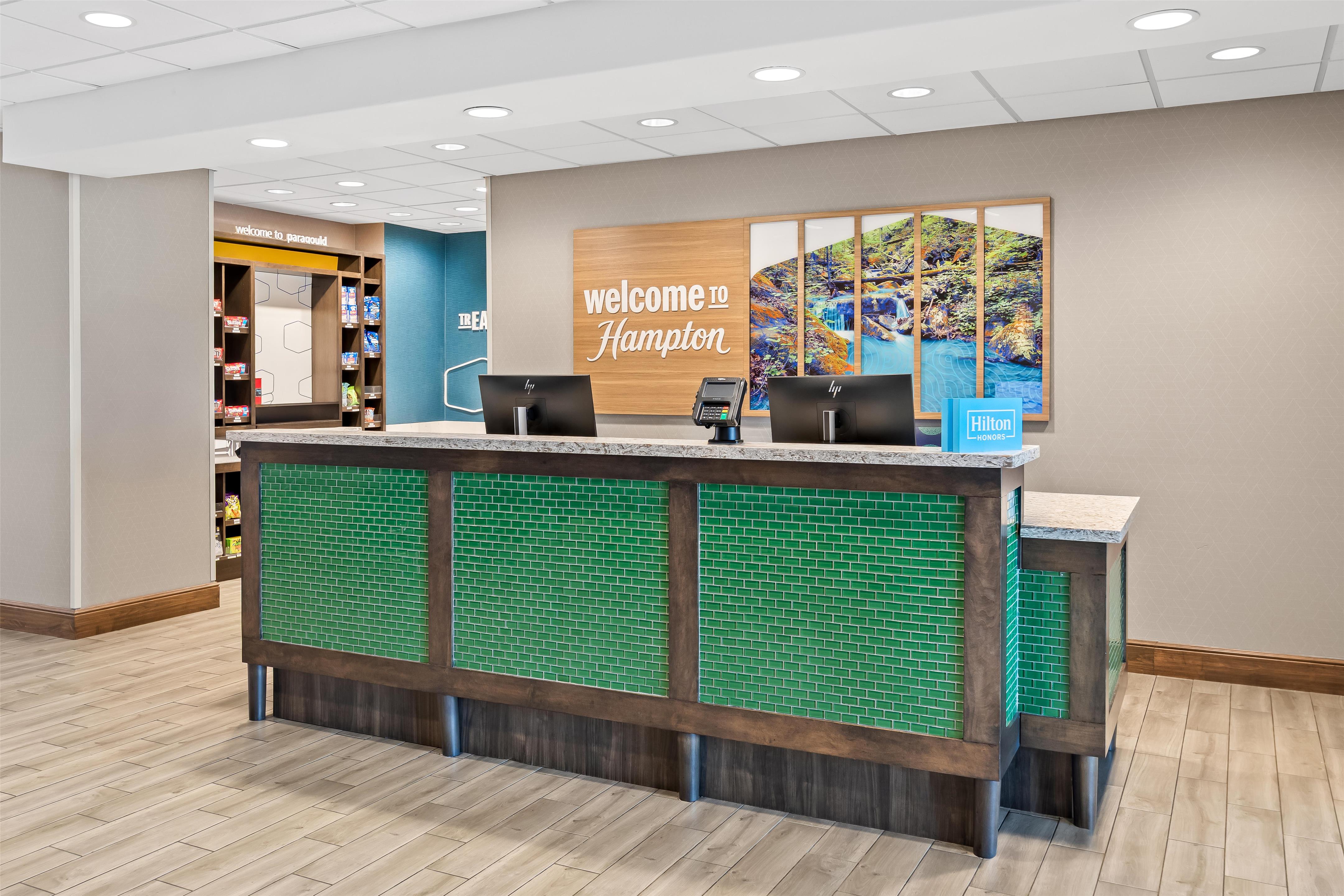 Reception | Hampton Inn Paragould