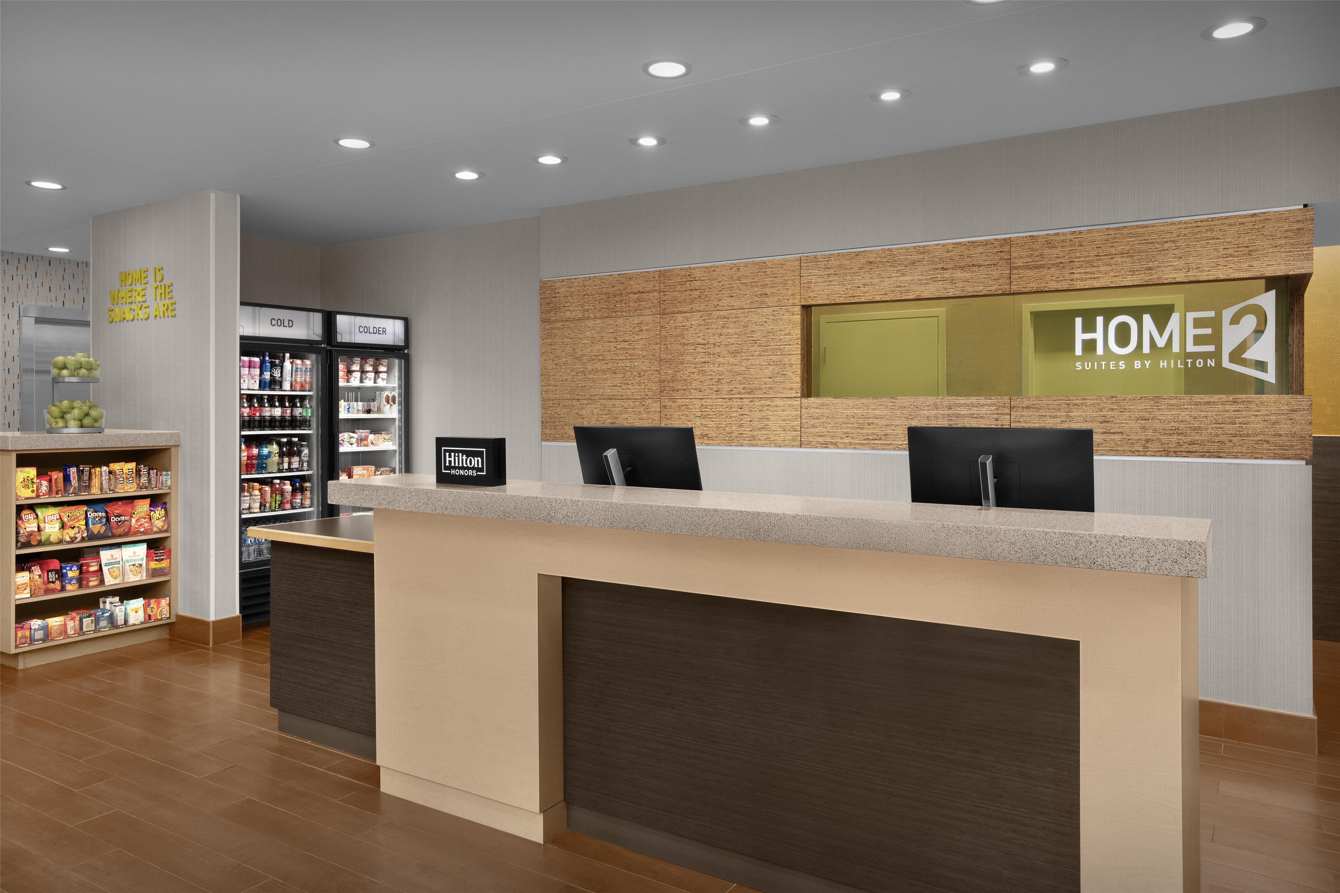 Reception | Home2 Suites by Hilton Glendale - Westgate