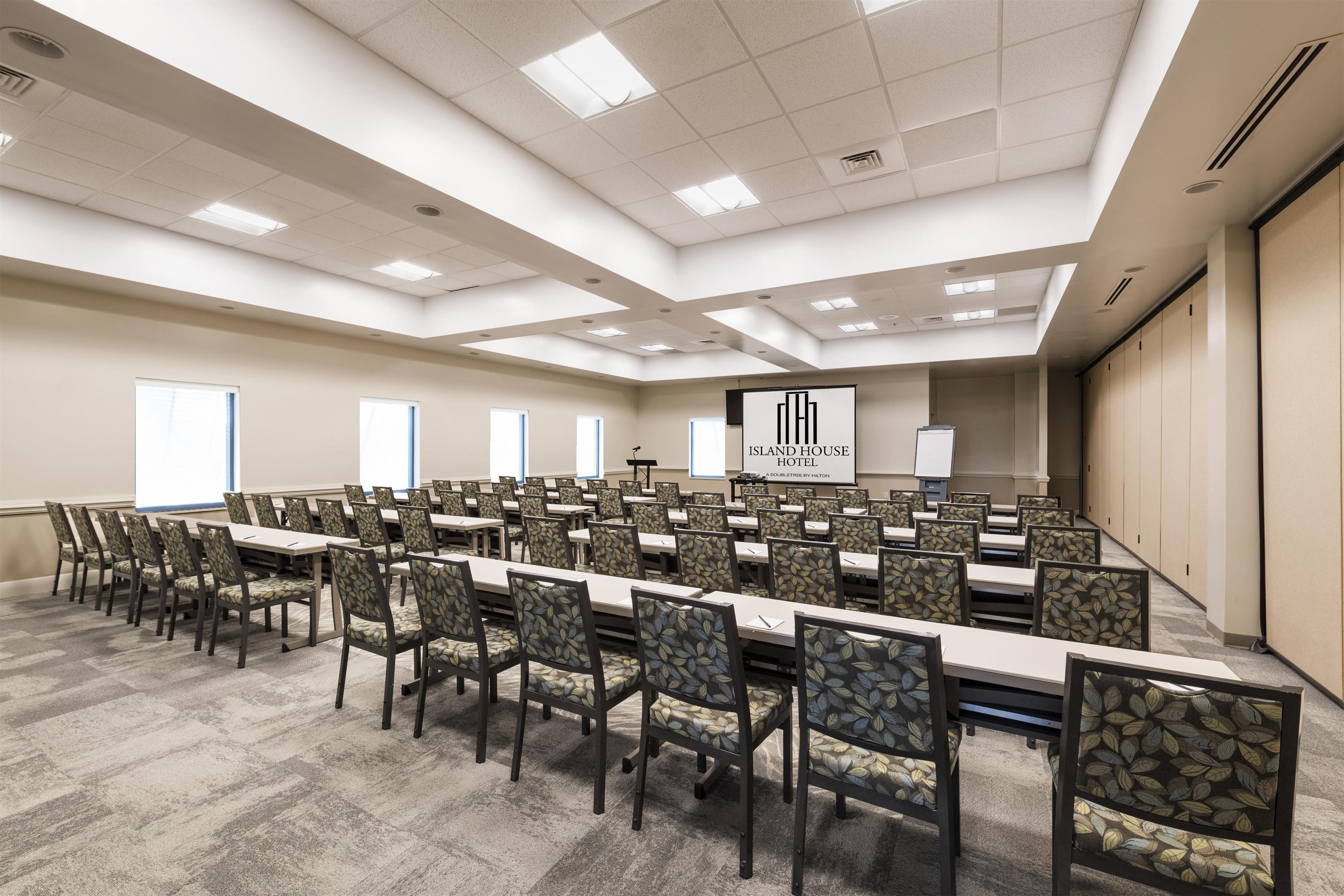 Meeting Room | Island House Hotel Orange Beach - a DoubleTree by Hilton