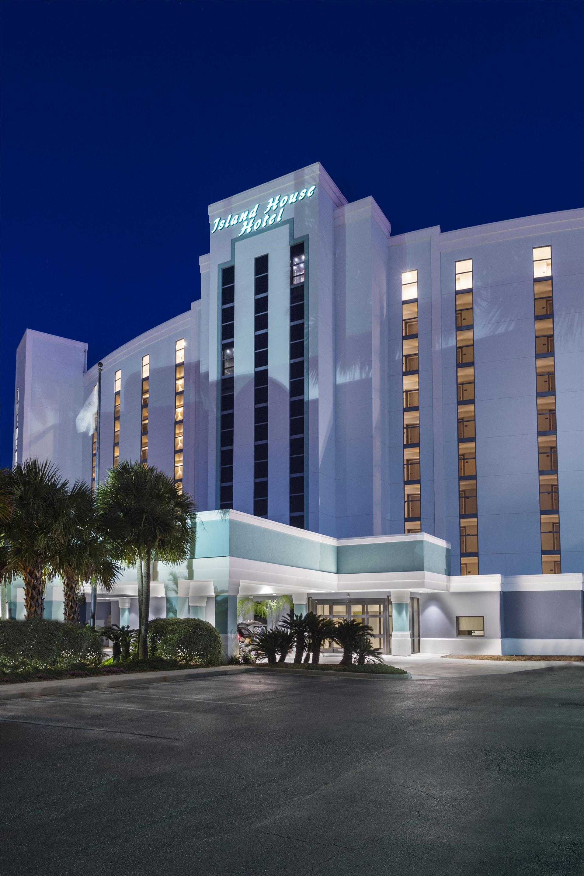 Exterior | Island House Hotel Orange Beach - a DoubleTree by Hilton