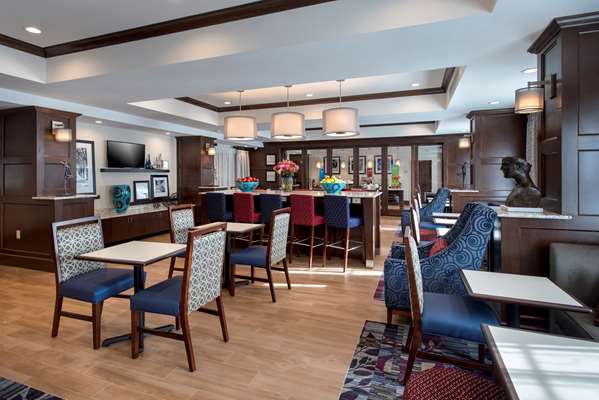 Restaurant - Hampton Inn New Paltz - I-87, Exit 17