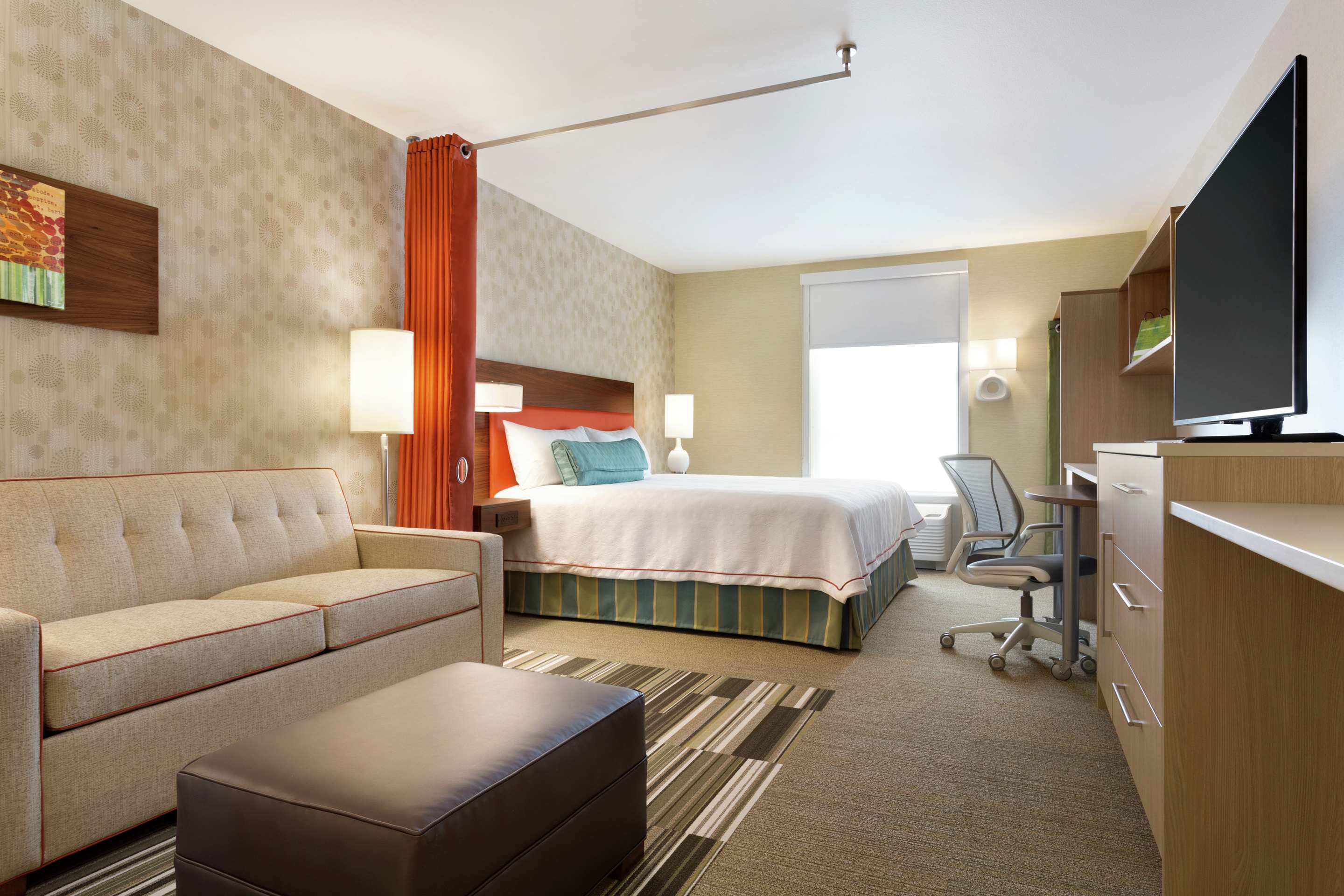 Guest room