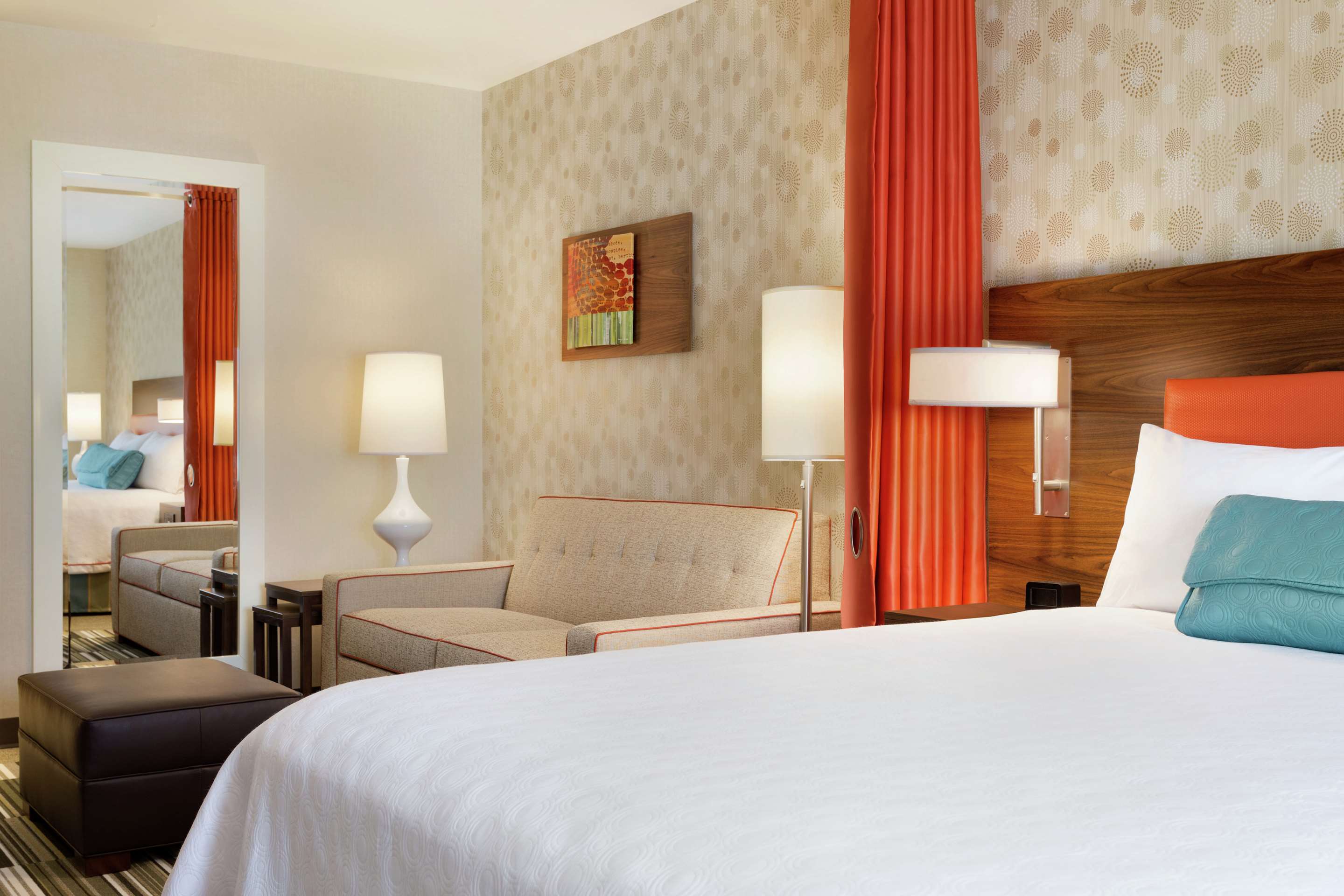 Guest room