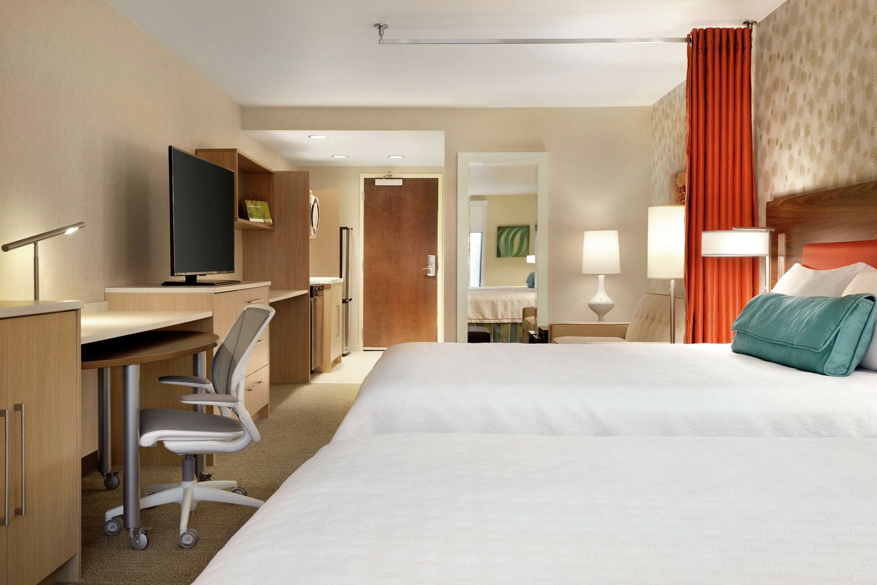 Guest room