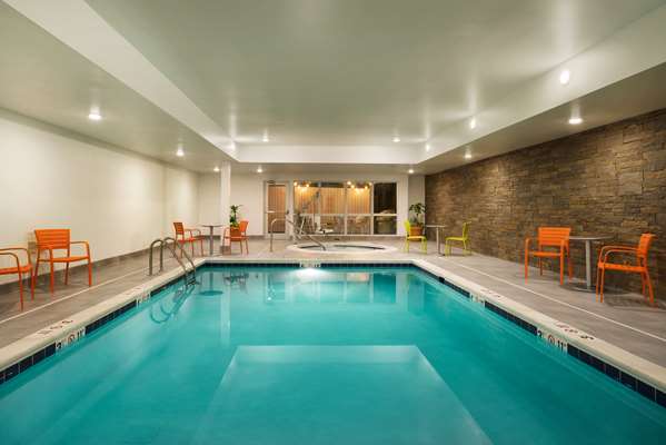 Pool - Home2 Suites by Hilton Roanoke - I-581, Exit 3E