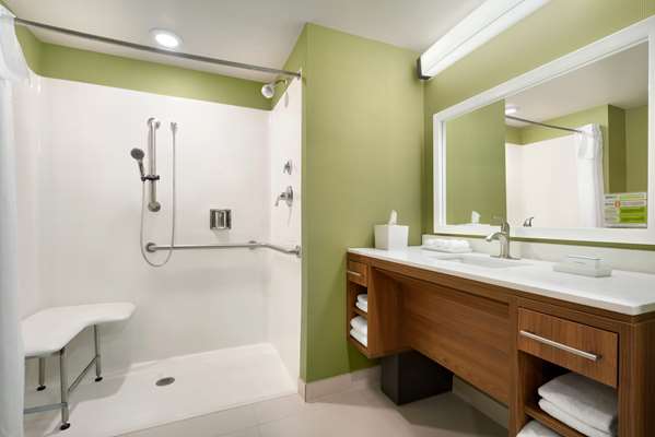  - Home2 Suites by Hilton Roanoke - I-581, Exit 3E