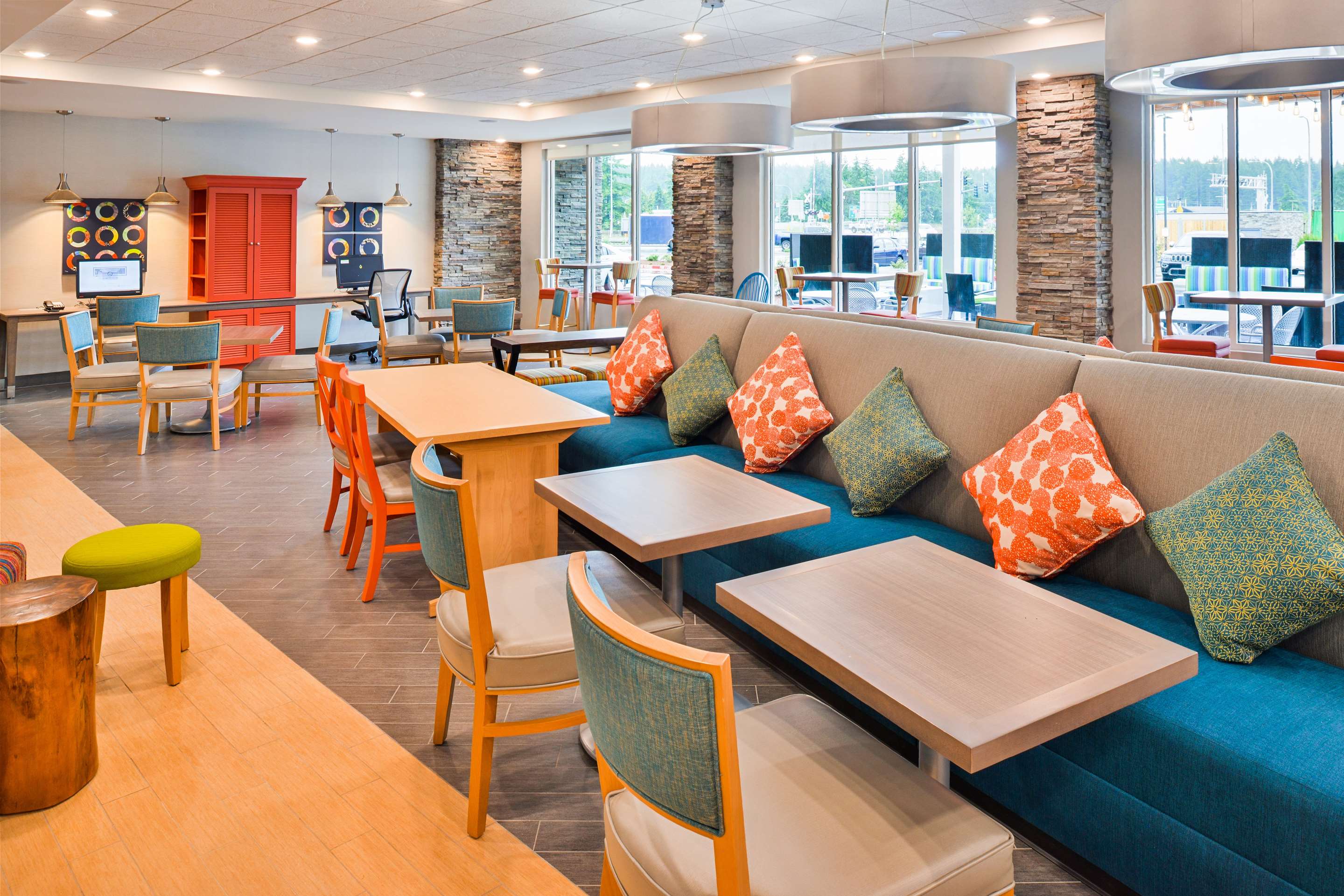 Lobby | Home2Suites by Hilton Dupont, WA