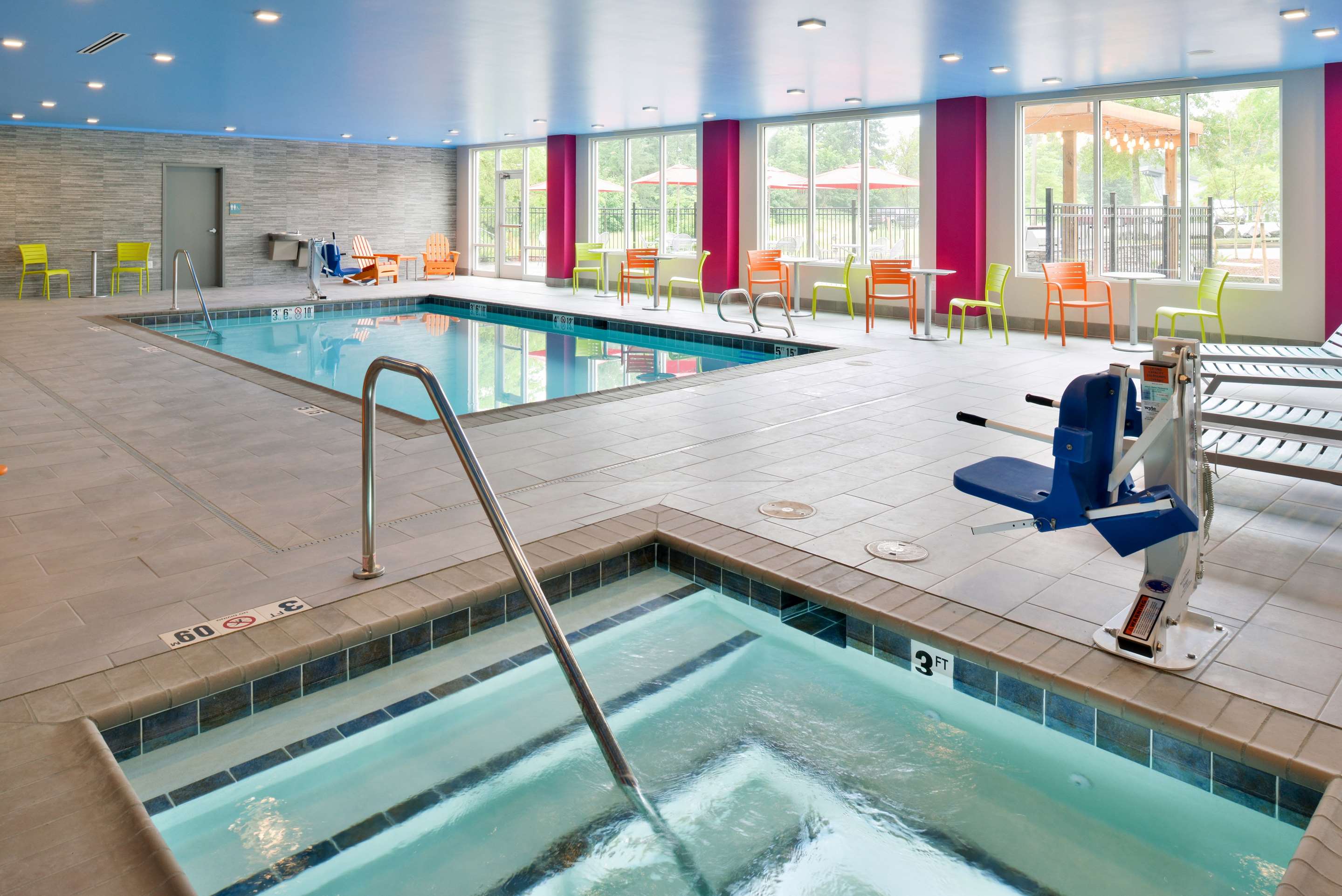 Pool | Home2Suites by Hilton Dupont, WA
