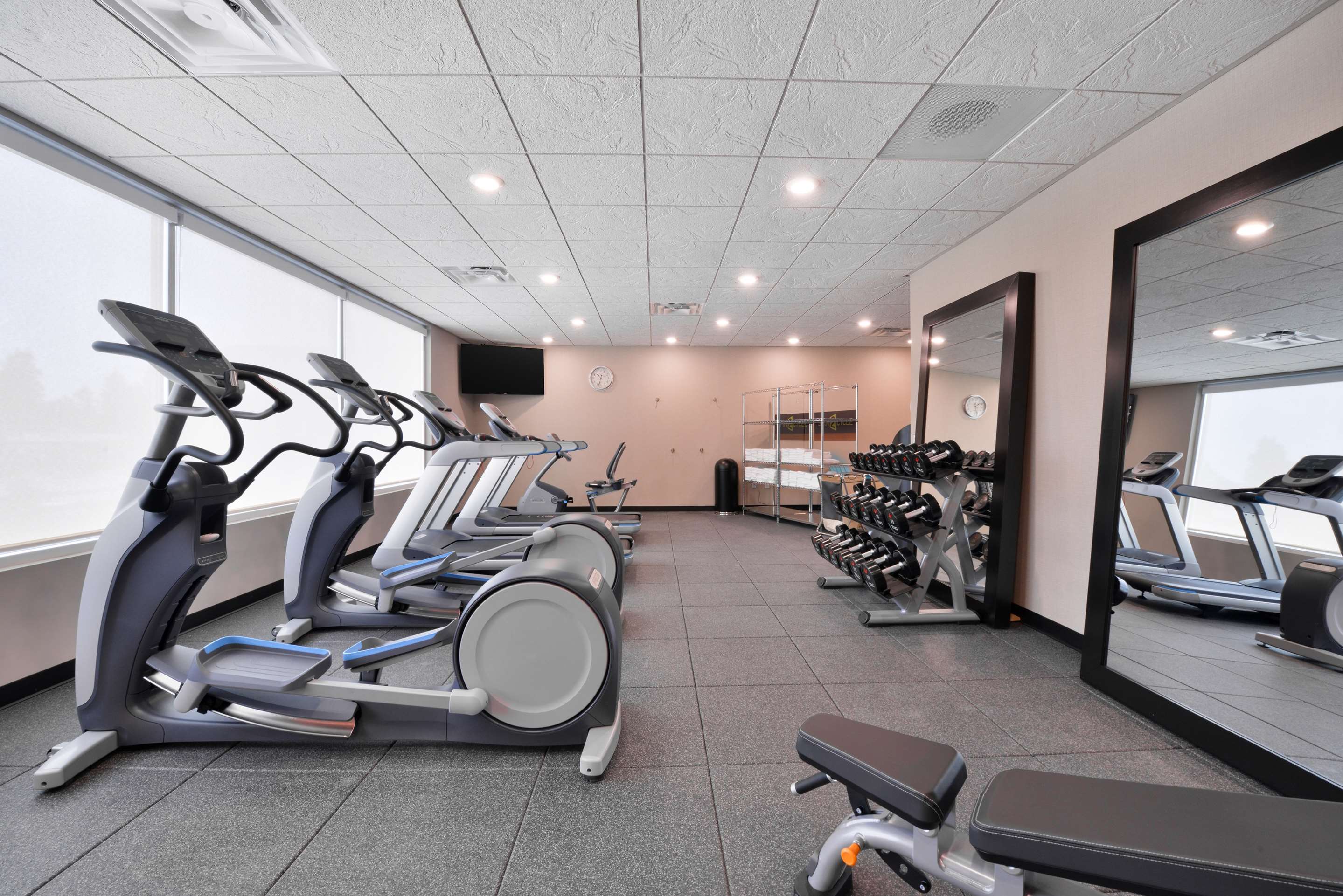 Health club fitness center gym | Home2Suites by Hilton Dupont, WA