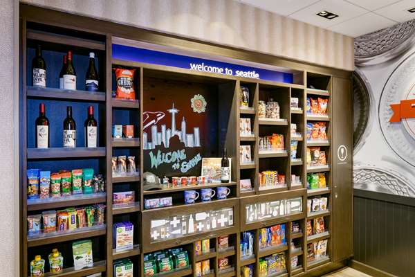 Restaurant - Hampton Inn & Suites Northgate Seattle - I-5, Exit 173