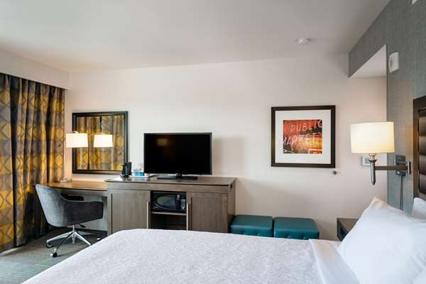  - Hampton Inn & Suites Northgate Seattle - I-5, Exit 173