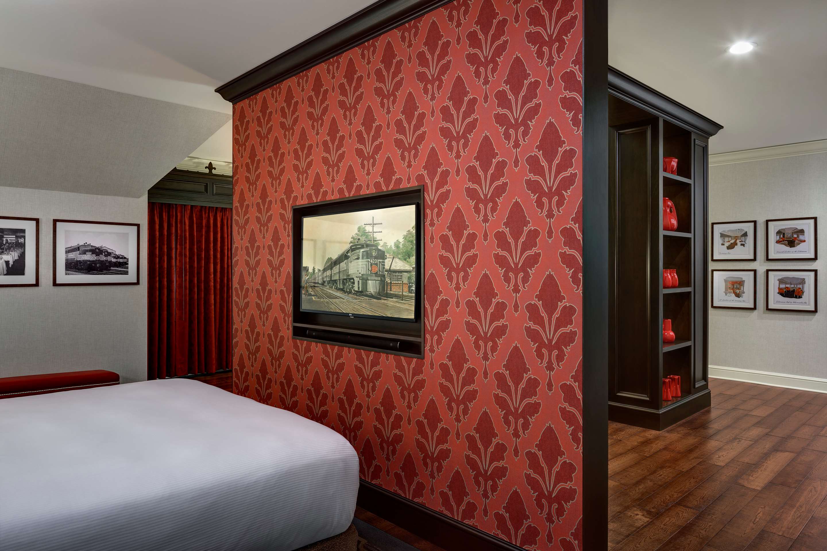 Guest room
