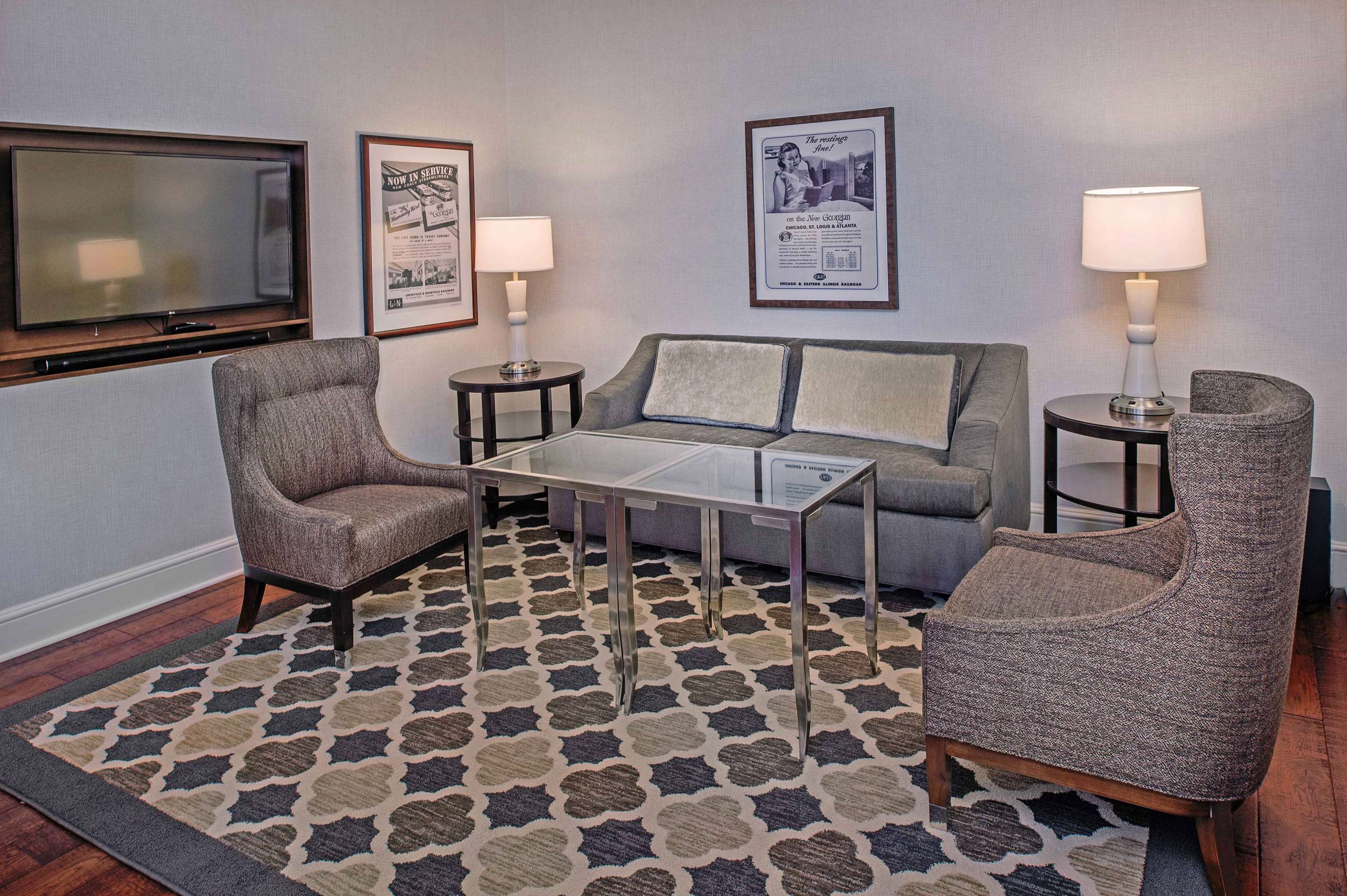 Guest room