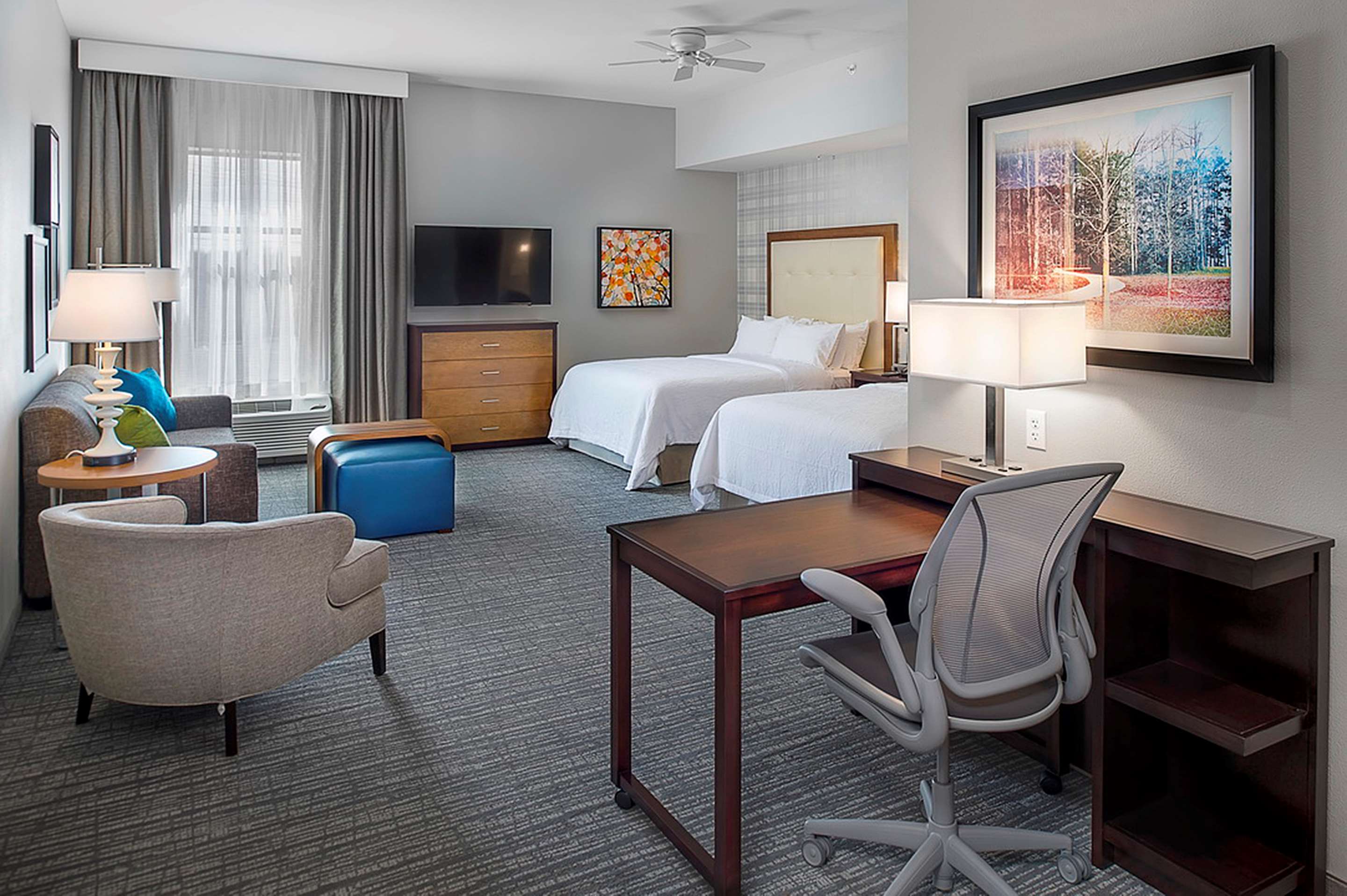 Guest room