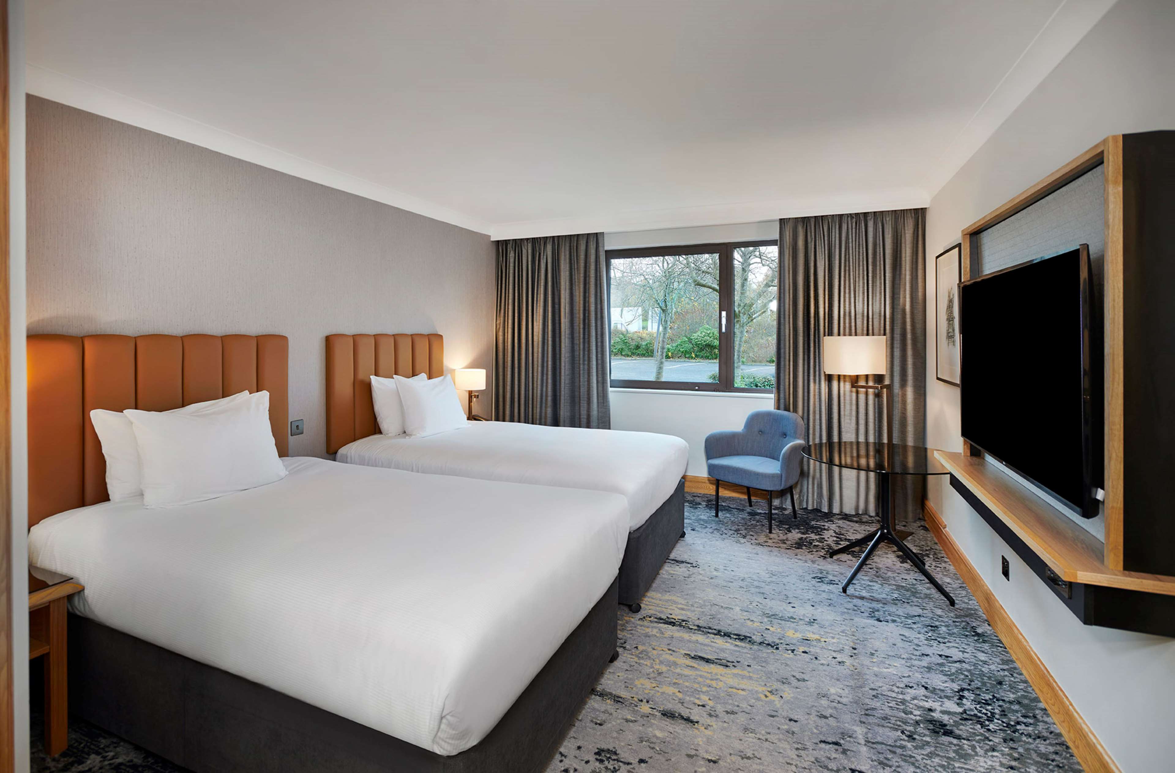 DoubleTree by Hilton Swindon Room Type - TWIN HILTON GUEST ROOM