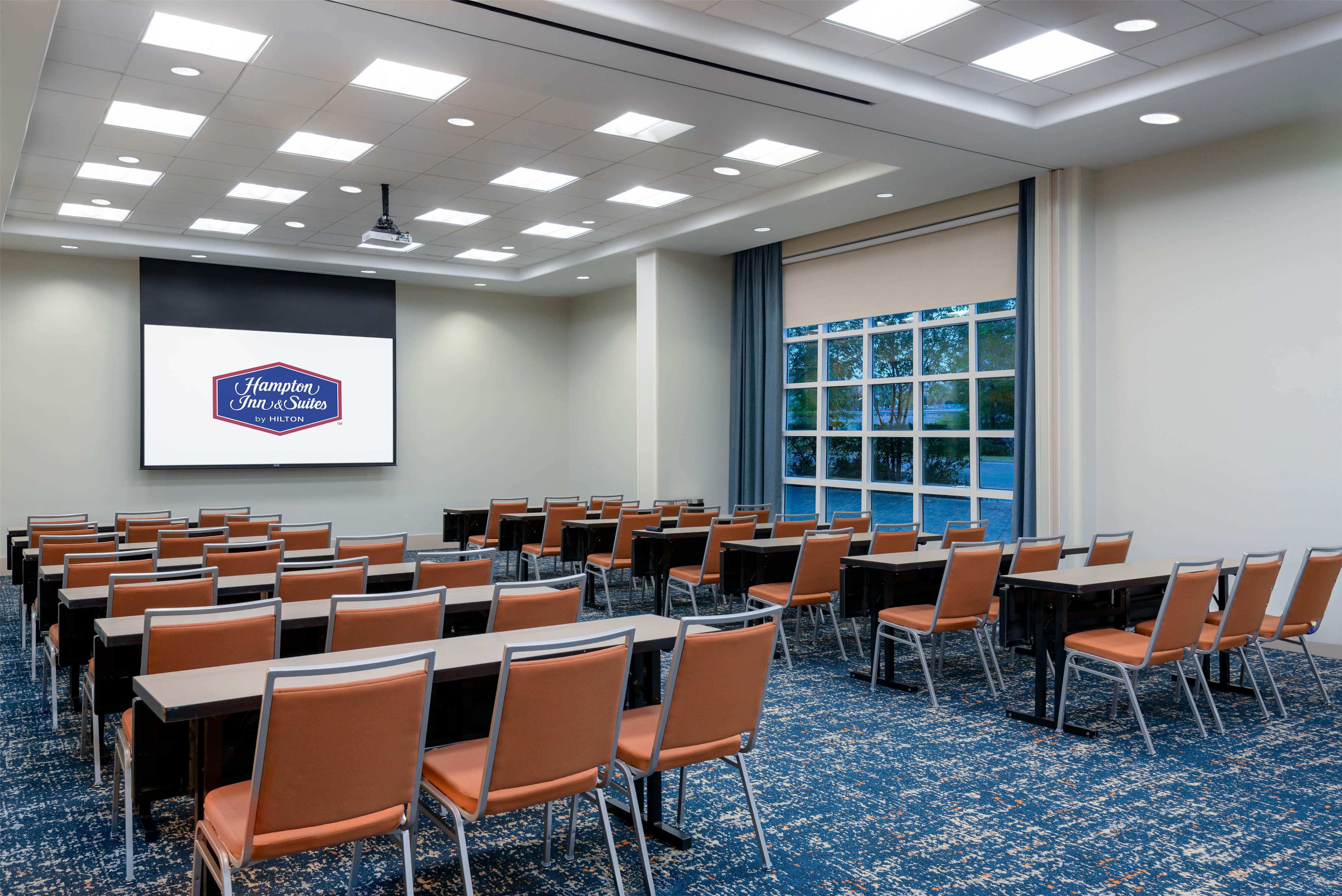 Meeting Room | Hampton Inn & Suites Tampa Airport Avion Park Westshore