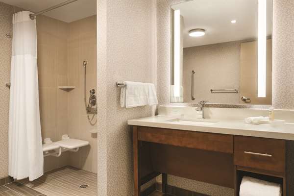  - Homewood Suites by Hilton Navy Yard Washington
