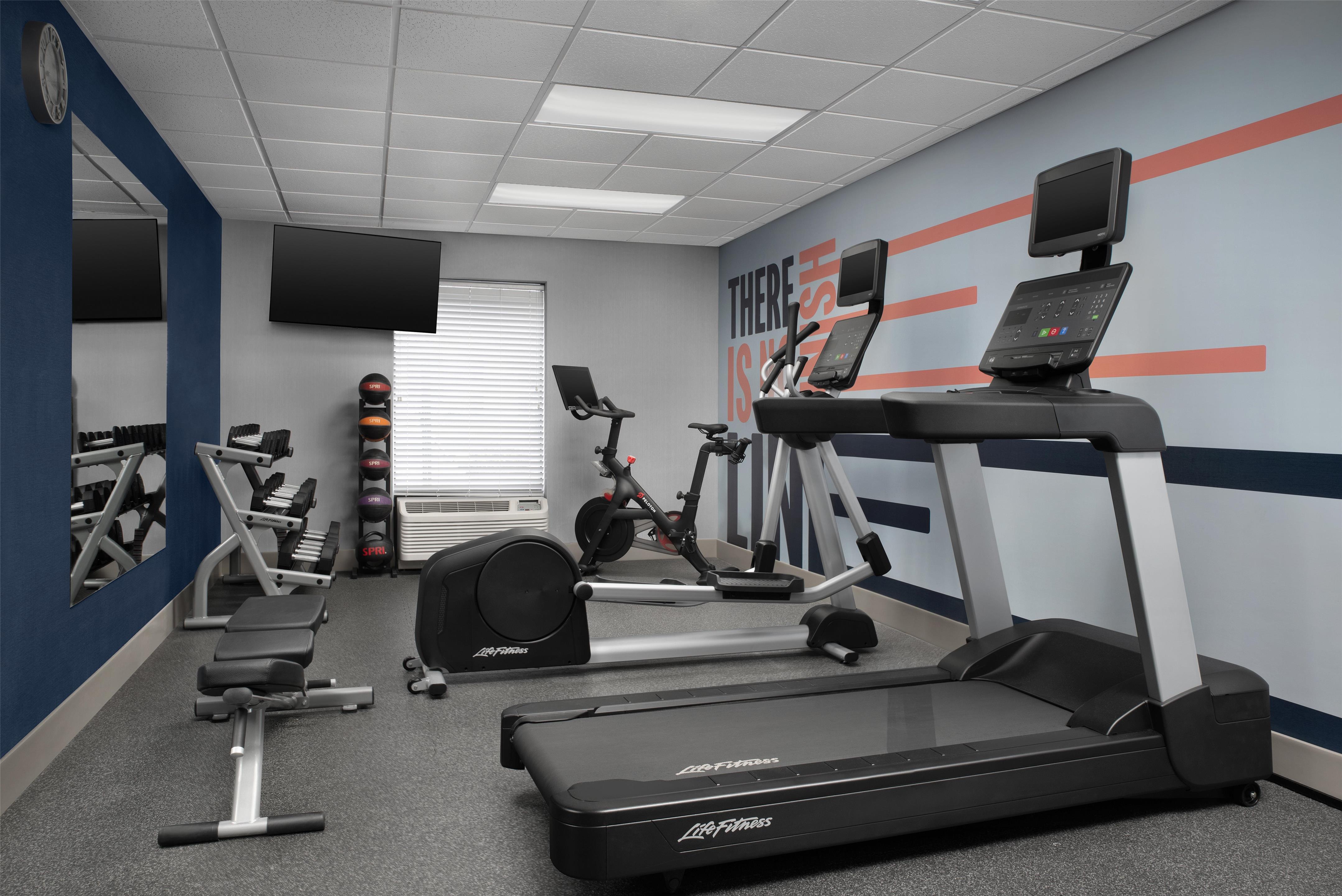 Health club fitness center gym | Hampton Inn Yemassee/Point South