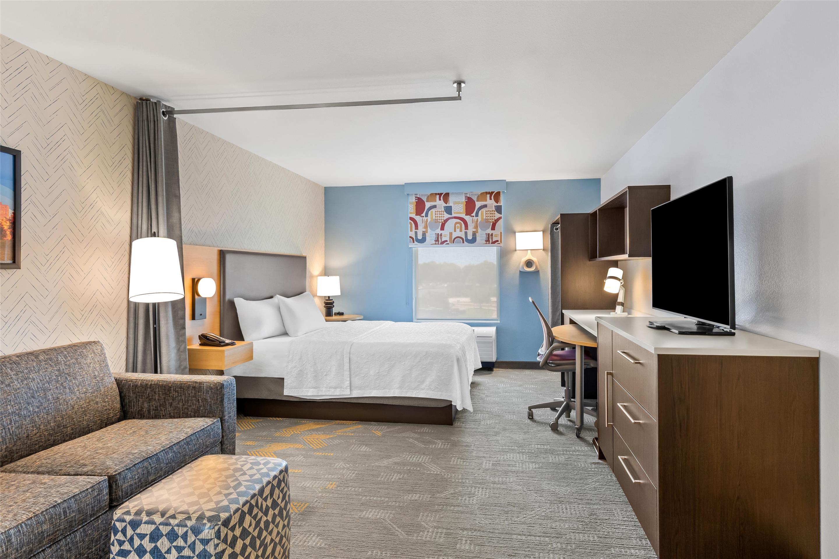 Guest room