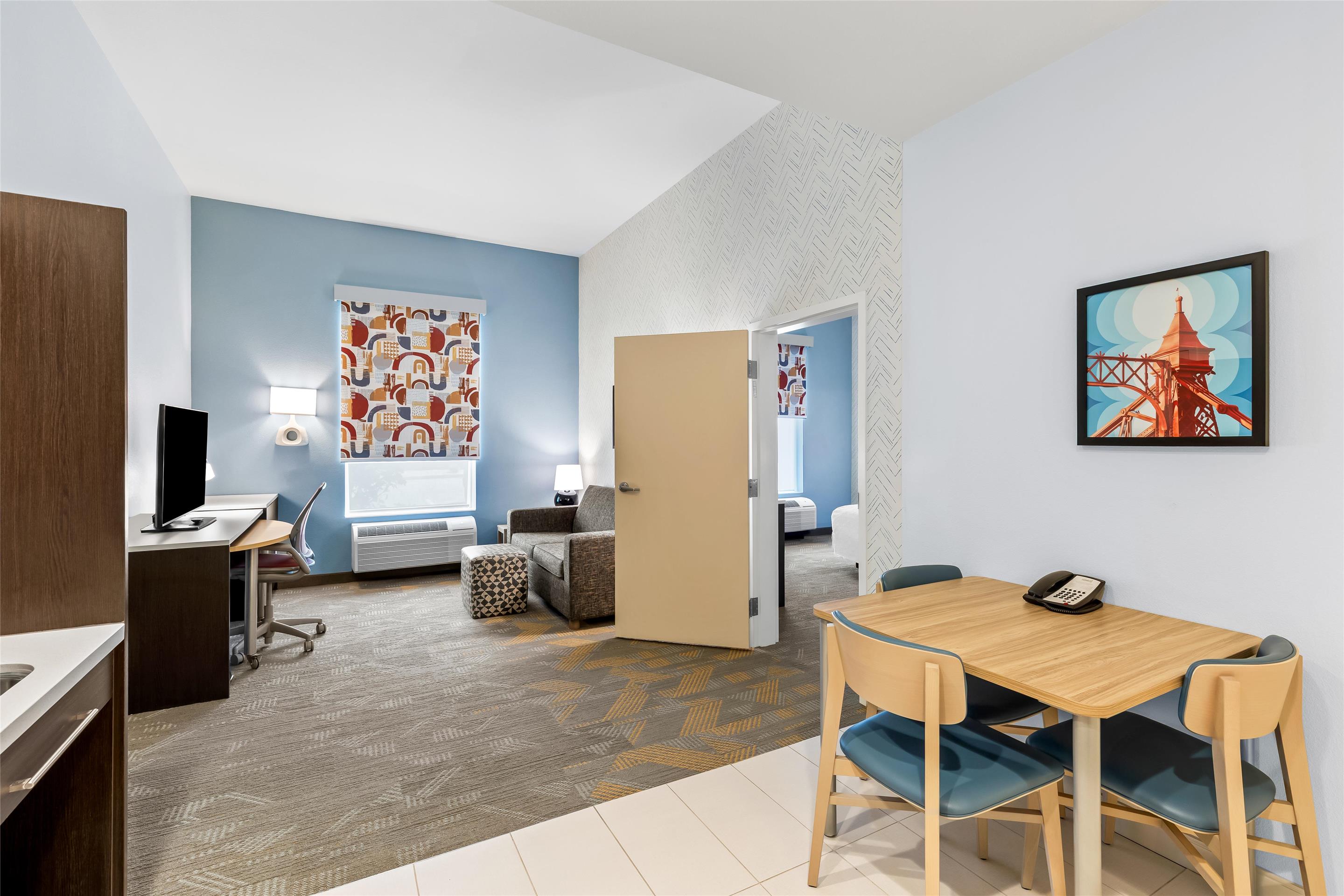 Guest room