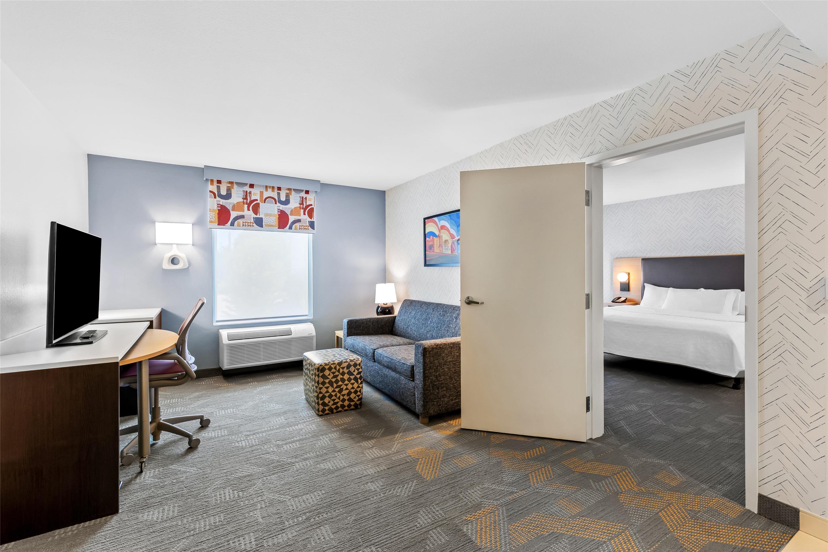 Guest room