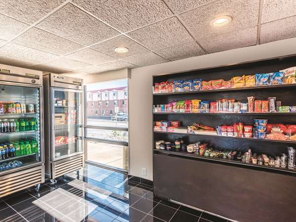  - La Quinta Inn & Suites North Colorado Springs - I-25, Exit 150