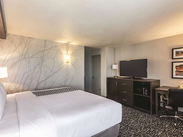  - La Quinta Inn & Suites North Colorado Springs - I-25, Exit 150