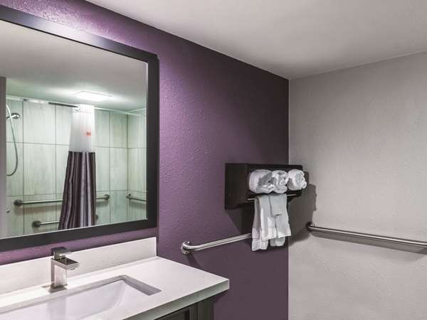  - La Quinta Inn & Suites North Colorado Springs - I-25, Exit 150