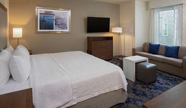  - Homewood Suites by Hilton French Quarter New Orleans - I-10, Exit 235