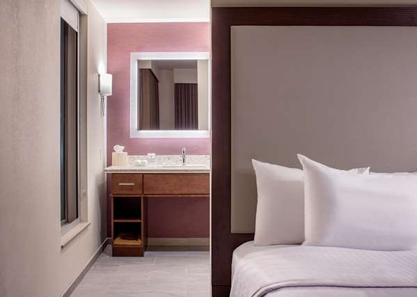  - Homewood Suites by Hilton French Quarter New Orleans - I-10, Exit 235