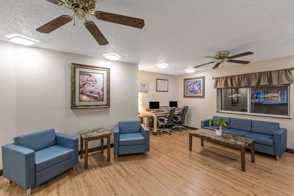  - Baymont Inn & Suites Fort Dodge