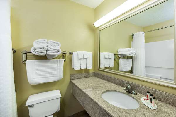  - Baymont Inn & Suites Fort Dodge