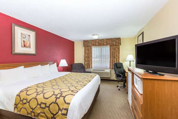  - Baymont Inn & Suites Fort Dodge