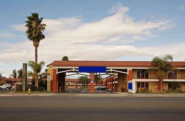 Exterior view - Days Inn Hemet