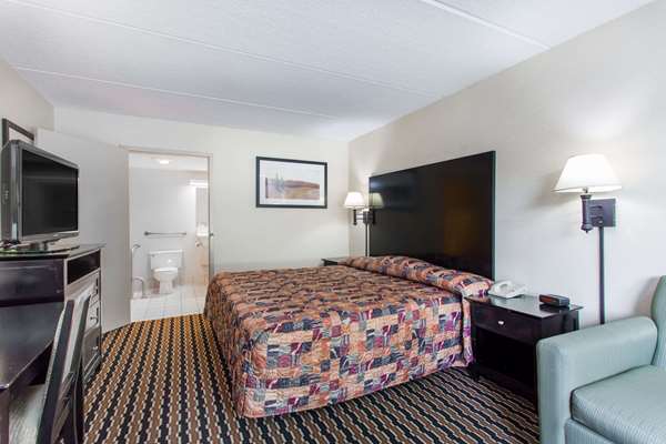  - Days Inn Wilkesboro