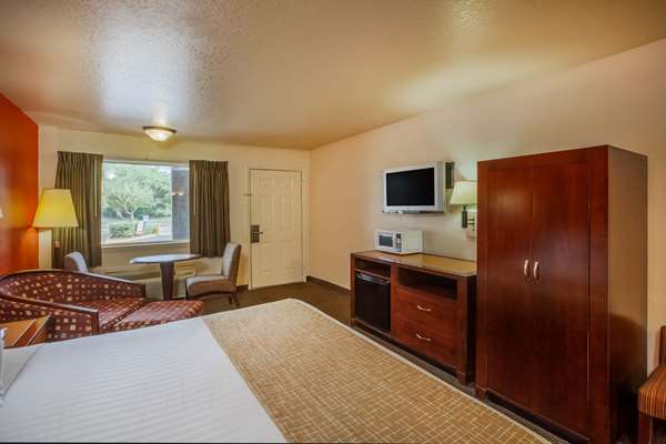  - Travelodge Hobby Airport Houston - I-45, Exit 36