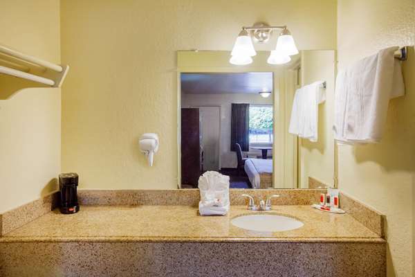  - Travelodge Hobby Airport Houston - I-45, Exit 36