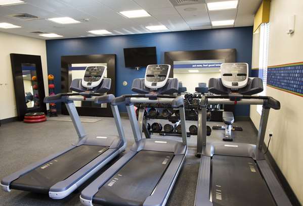 Fitness/ Exercise Room - Hampton Inn Decatur