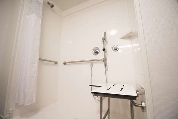  - Hampton Inn Decatur