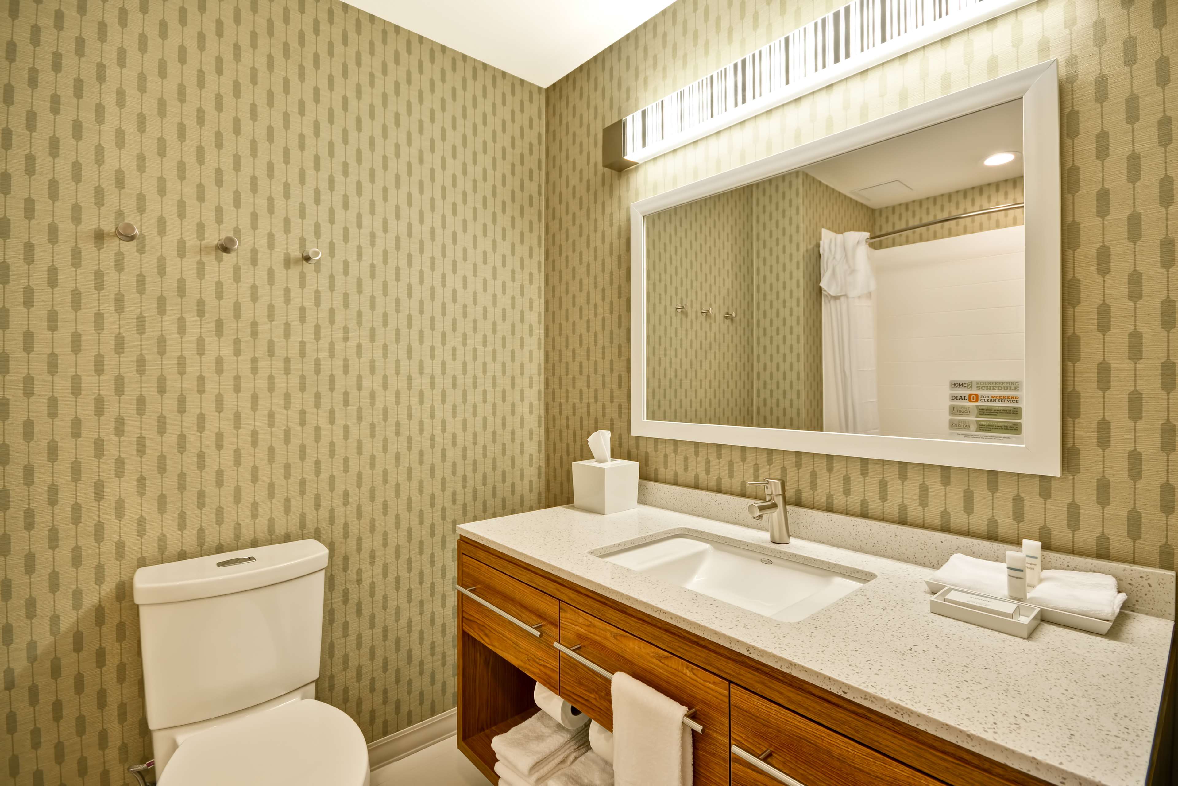 Home2 Suites by Hilton Evansville Room Type - 2QN ACC TUB STUDIO NONSMK