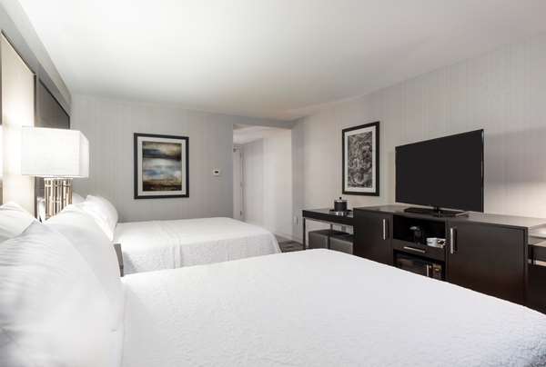  - Hampton Inn & Suites Bridgewater