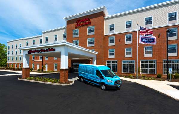 Exterior view - Hampton Inn & Suites Bridgewater