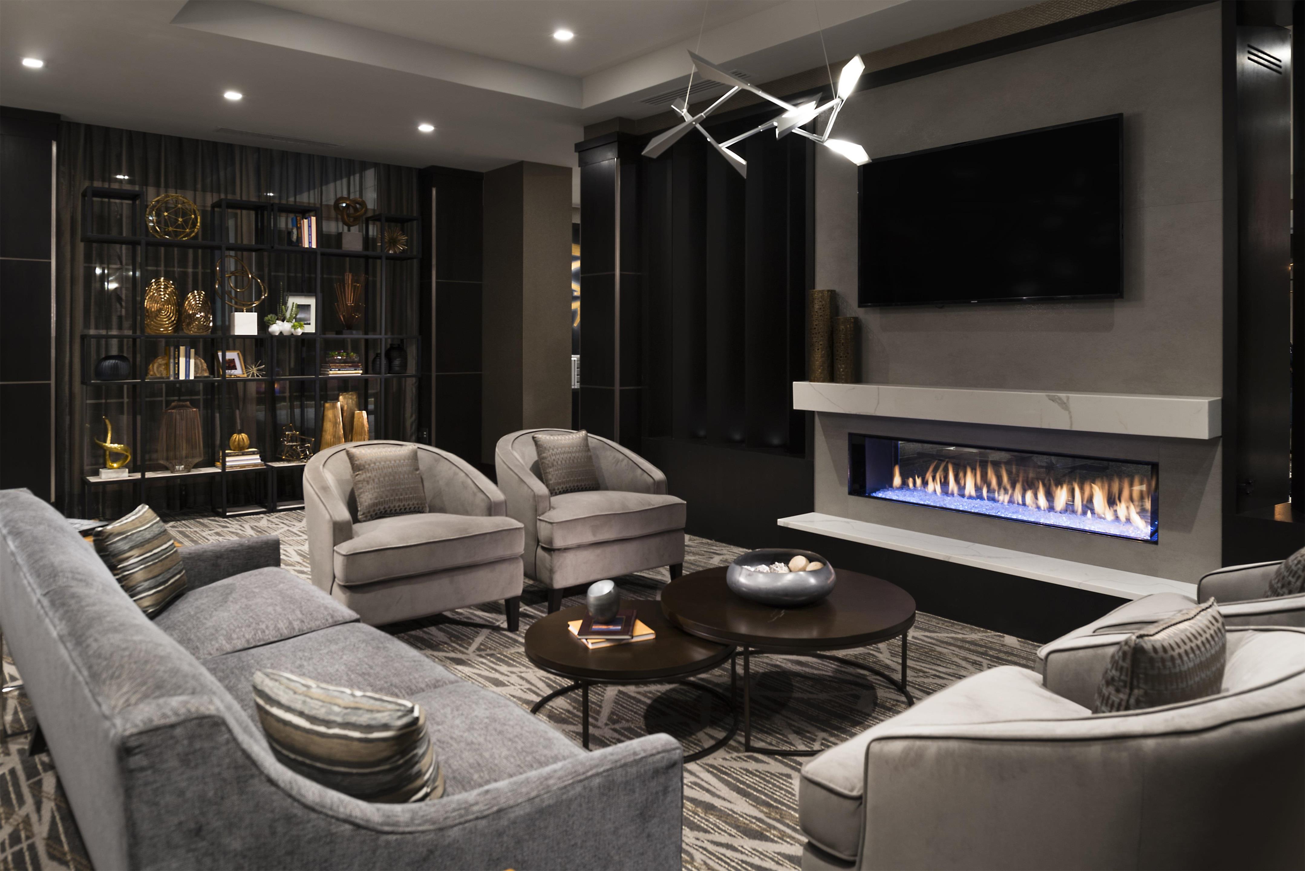 Lobby | Hampton Inn & Suites Bridgewater