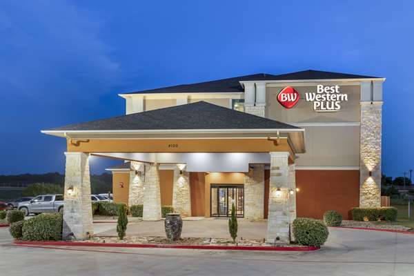 Exterior view - Best Western Plus Longhorn Inn & Suites Luling - I-10, Exit 632