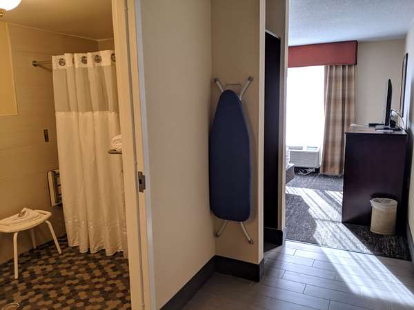  - Best Western Braintree Inn - I-93, Exit 6