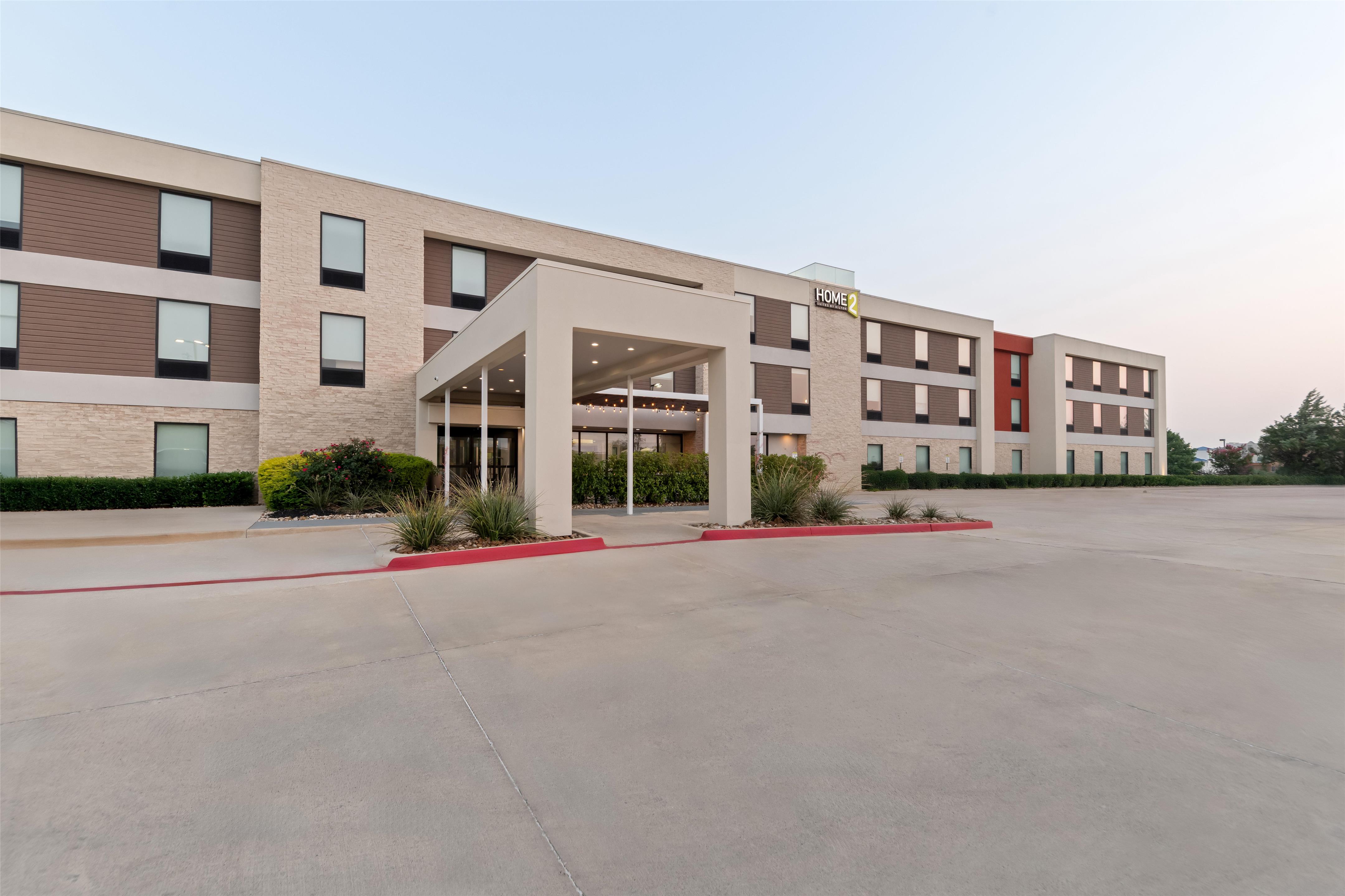 Exterior | Home2 Suites by Hilton Fort Worth Southwest Cityview