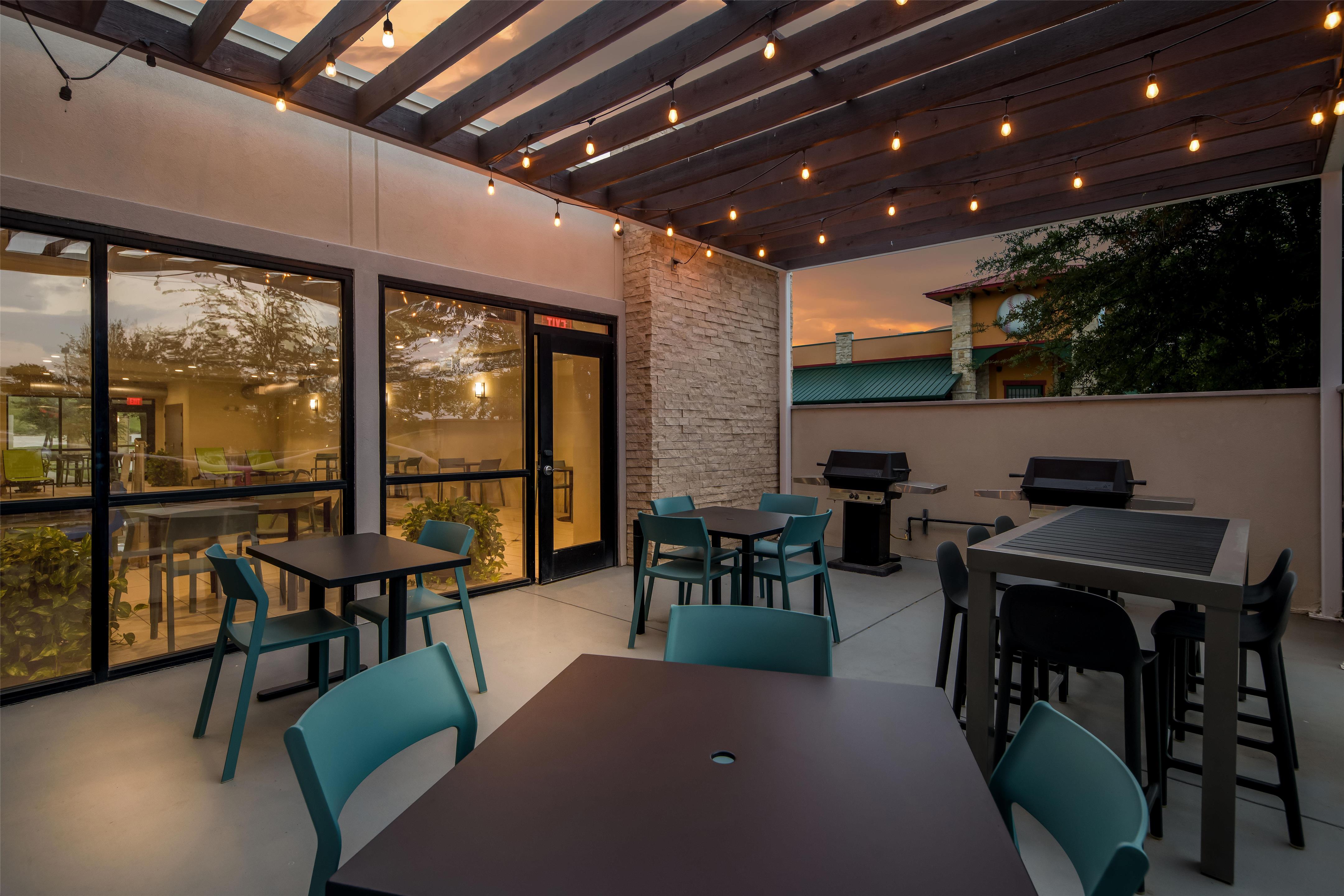 Exterior | Home2 Suites by Hilton Fort Worth Southwest Cityview
