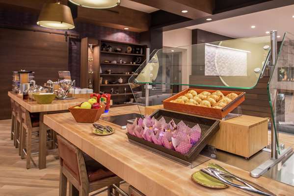 Restaurant - DoubleTree by Hilton East Lafayette - I-65, Exit 172